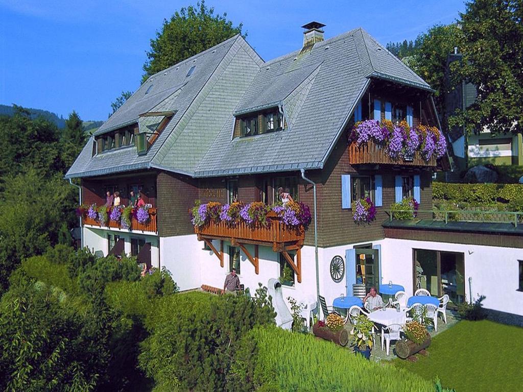 Pension Haus Daheim Todtnauberg Bagian luar foto